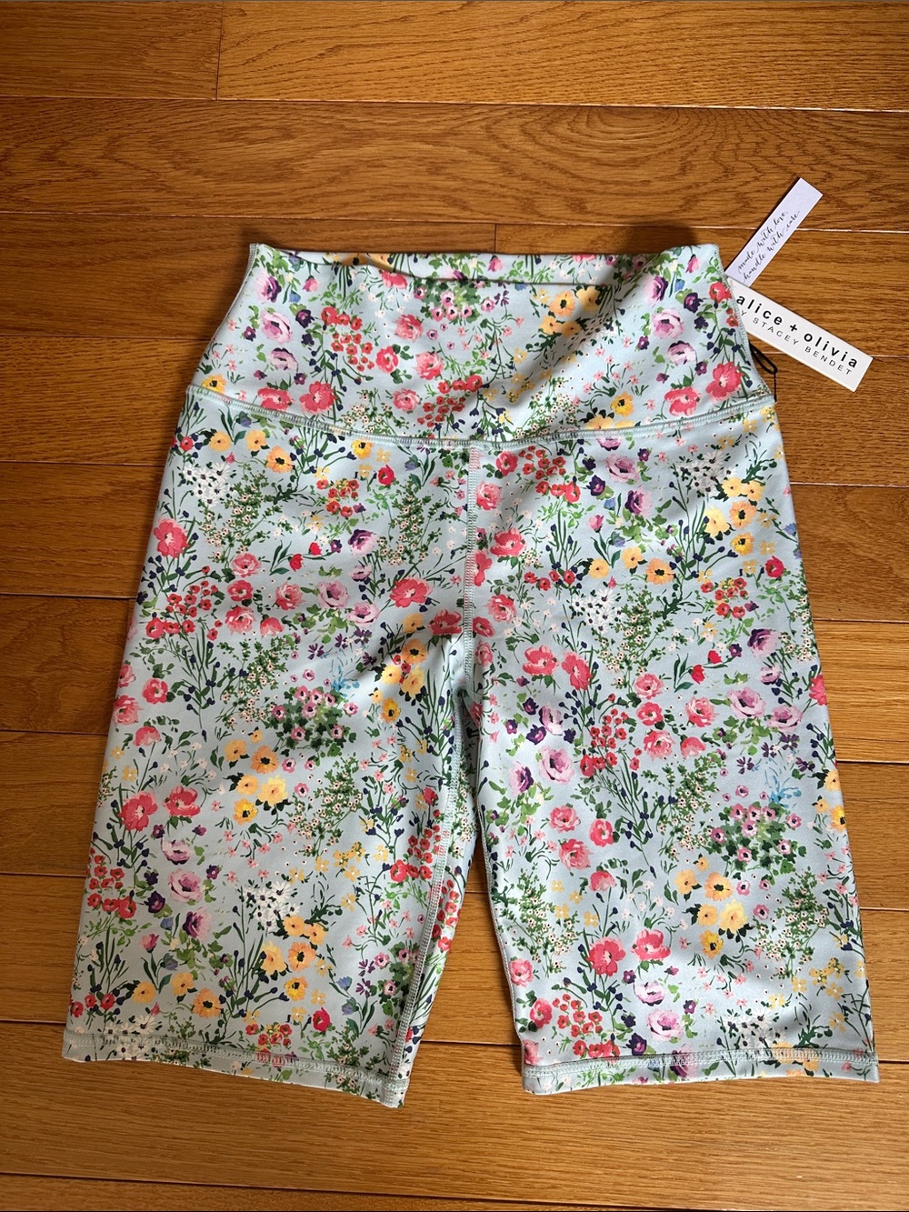 Alice + Olivia | Aaron Floral Biker Shorts Size Medium